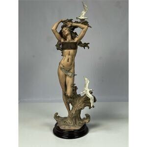 GIUSEPPE ARMANI "THE SEA WAVE" Figurine Signed Limited Edition Collectible